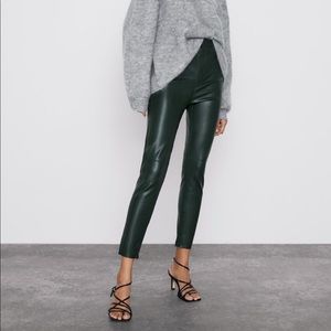 Zara Vegan Leather leggings - Dark Green